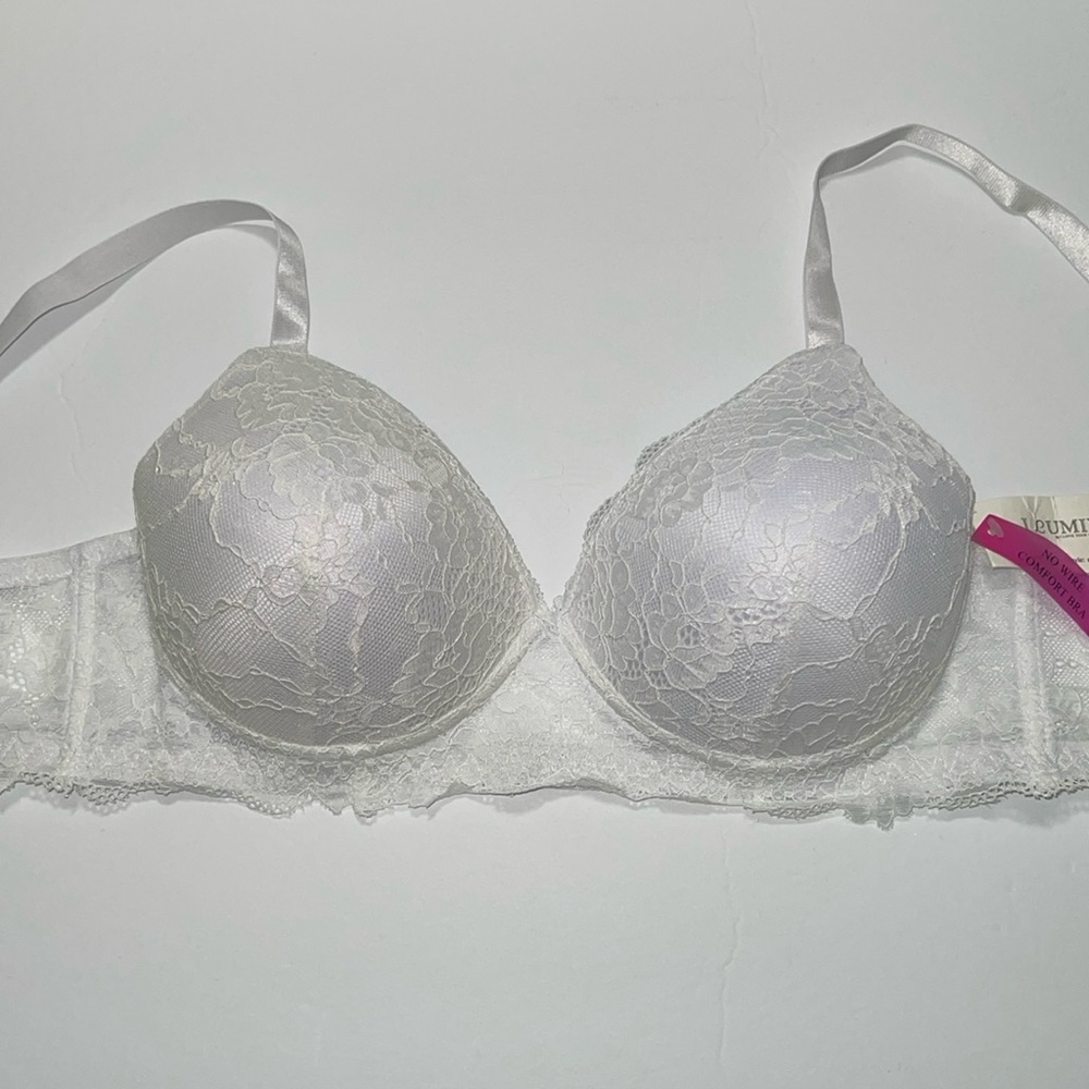 Wire free Comfort Fit Light Padded Soft Cup Bra Wireless Lace 3 Hooks. Sz 40C